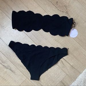 Marysia swim Black “Santa Monica” scallop bikini